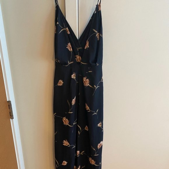 Lush | Navy Floral Maxi Dress - Picture 5 of 8
